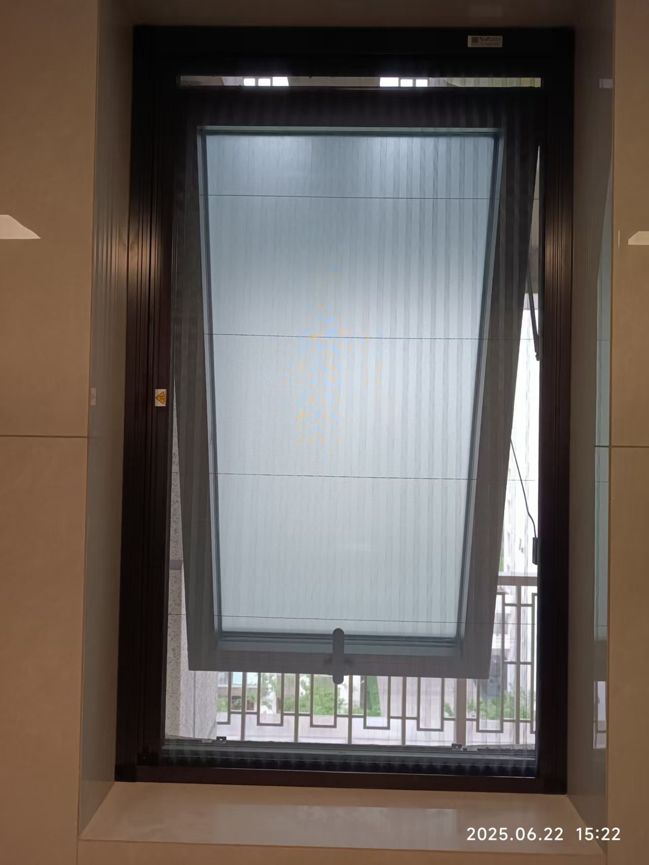 云萃森林客戶選擇韋柏紗窗